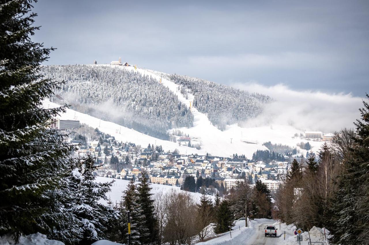 Ski Chalet Klinovec Loučná pod Klínovcem Kültér fotó