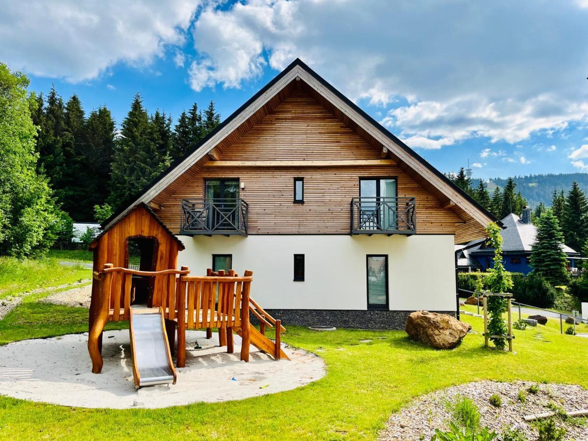 Ski Chalet Klinovec Loučná pod Klínovcem Kültér fotó