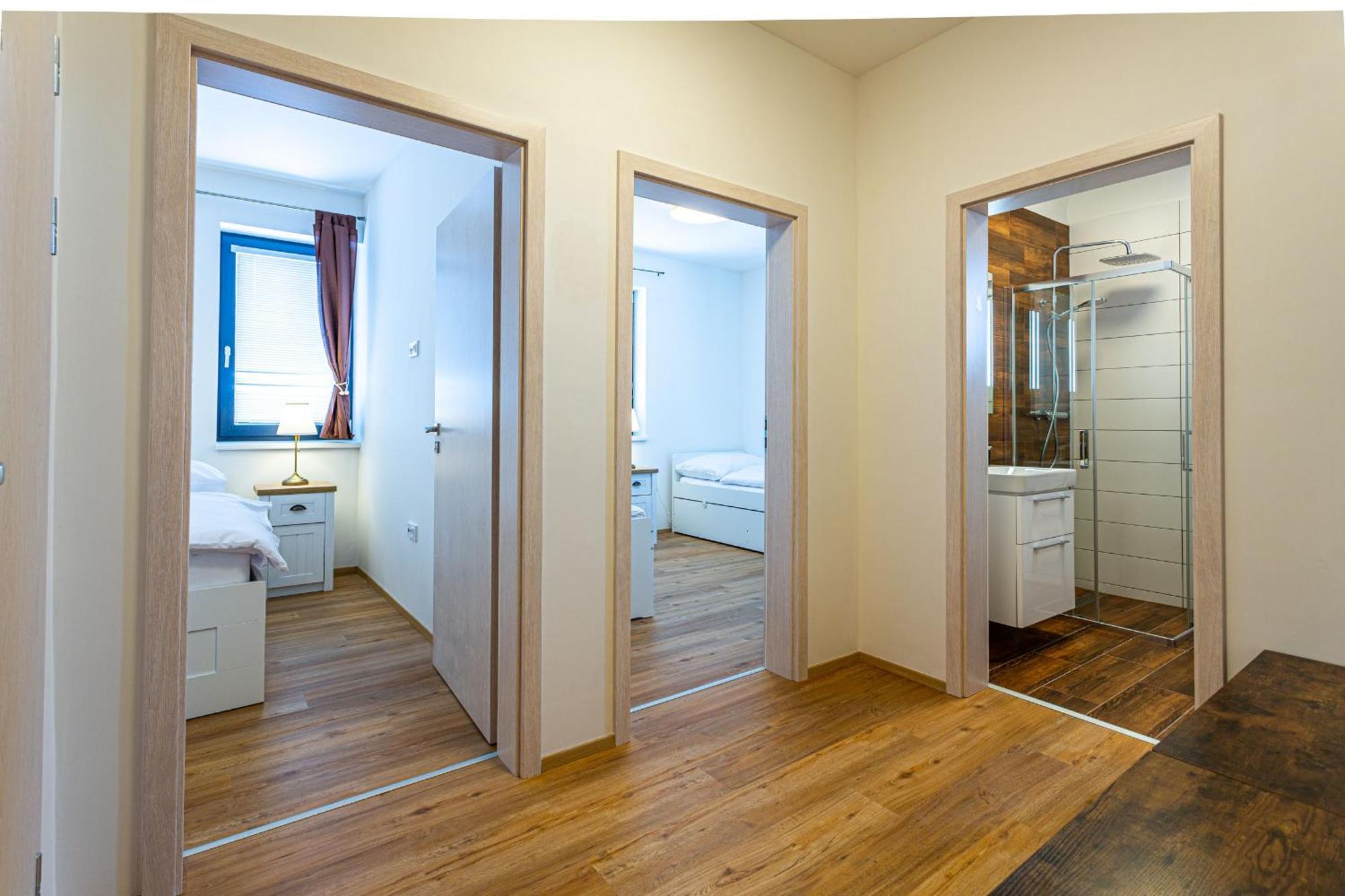 Ski Chalet Klinovec Loučná pod Klínovcem Szoba fotó